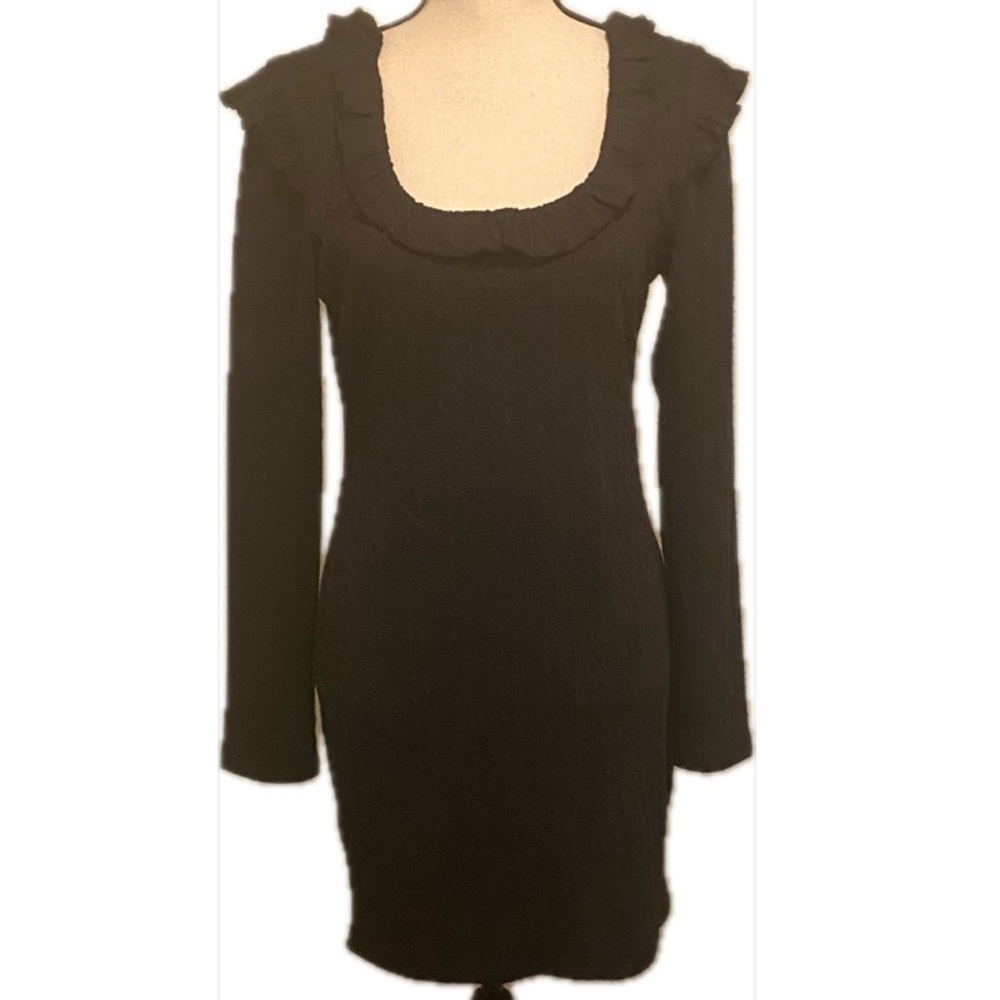 Women's Black Cable knit Mini Sweater Dress Ruffled Collar Textured New Medium